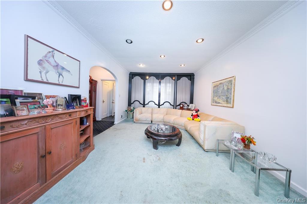 #4 photo, 2250 E 29th Street, Brooklyn , NY 11229