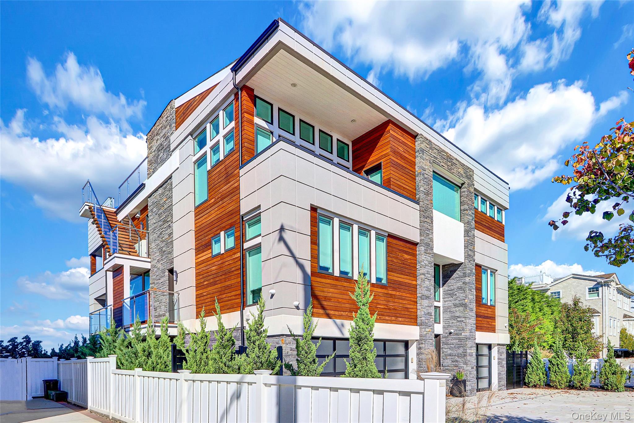 #1 photo, 44 Bayside Drive, Point Lookout , NY 11569