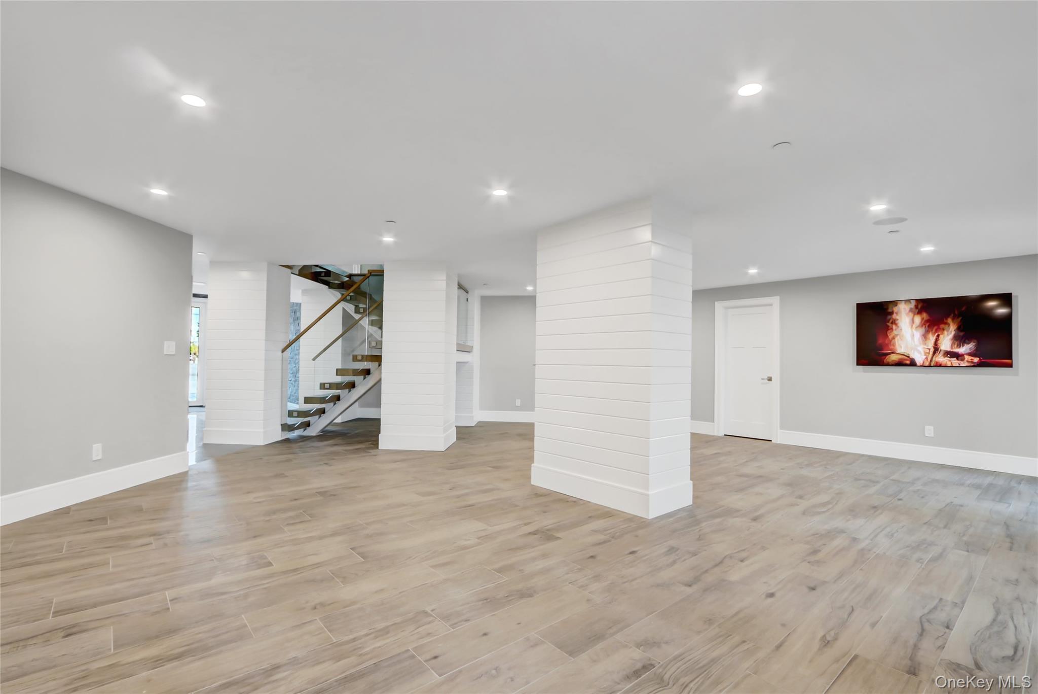 #17 photo, 44 Bayside Drive, Point Lookout , NY 11569