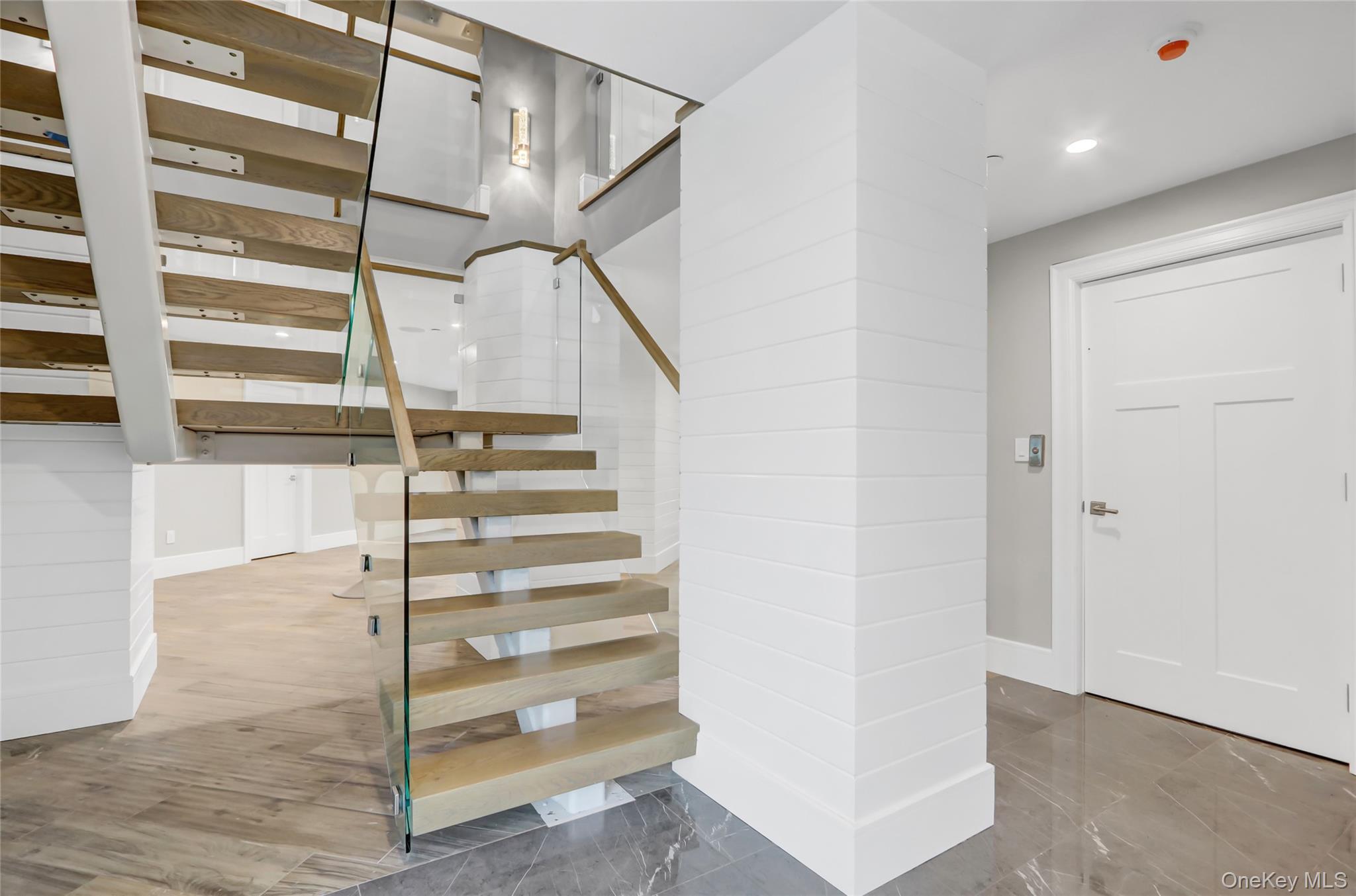 #19 photo, 44 Bayside Drive, Point Lookout , NY 11569