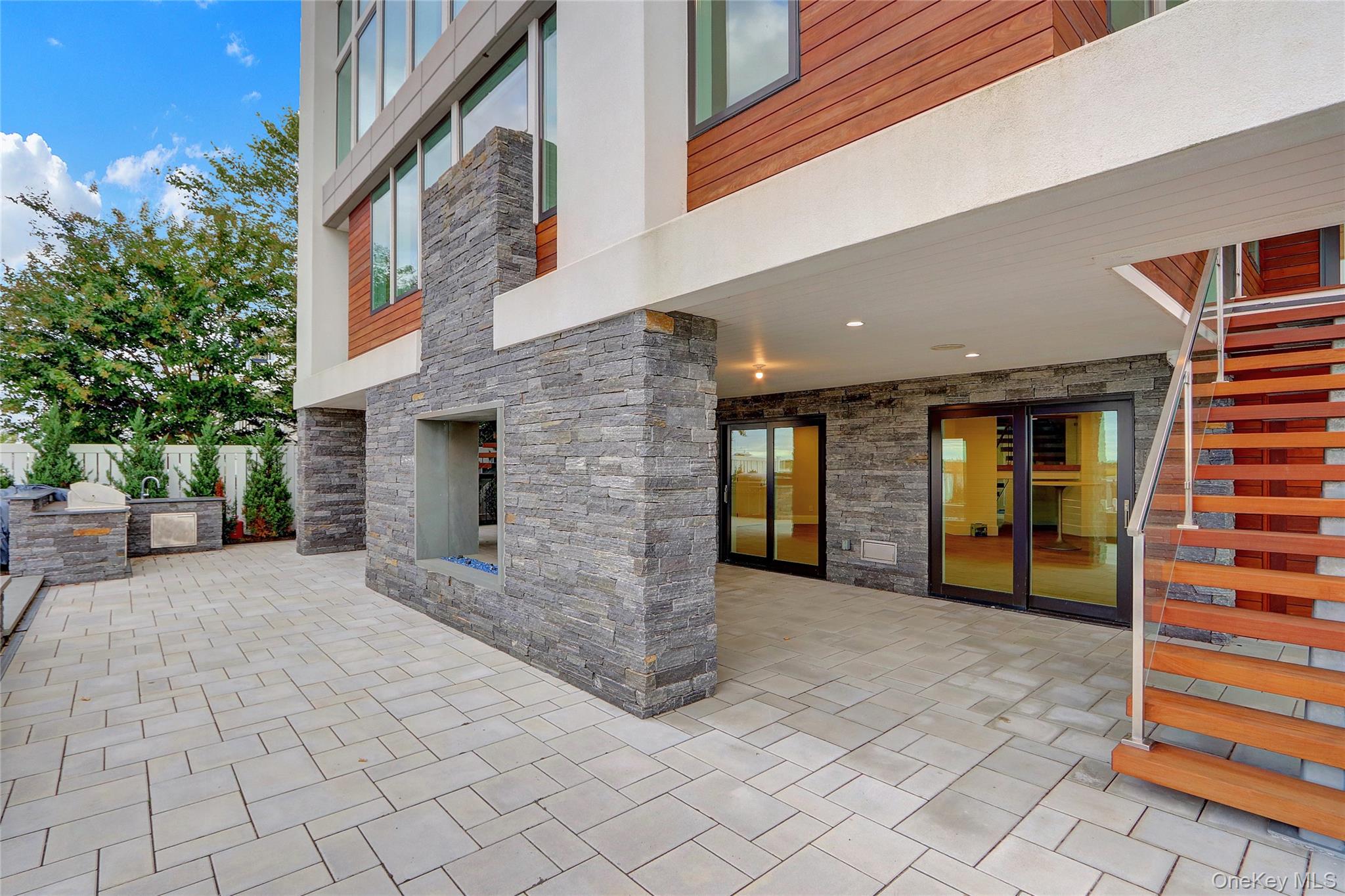 #7 photo, 44 Bayside Drive, Point Lookout , NY 11569