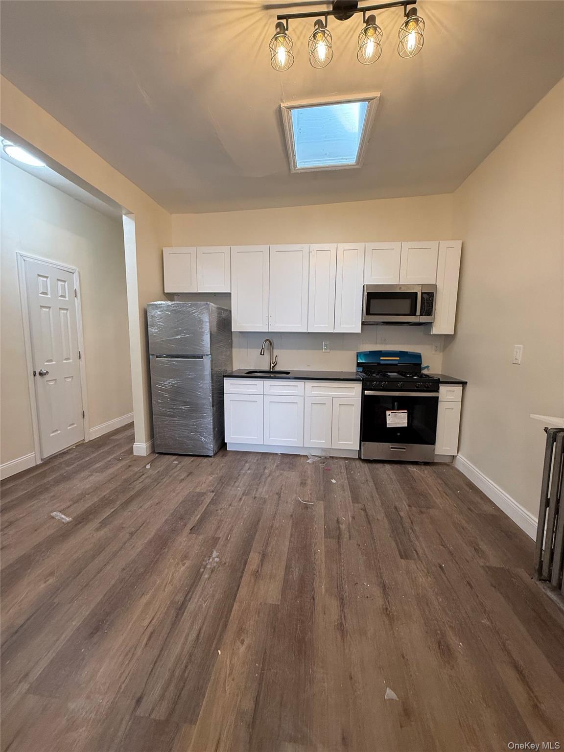 #5 photo, 6081 70th Avenue, Ridgewood , NY 11385