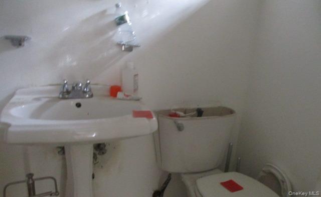 #9 photo, 4 Evans Street, Coram , NY 11727