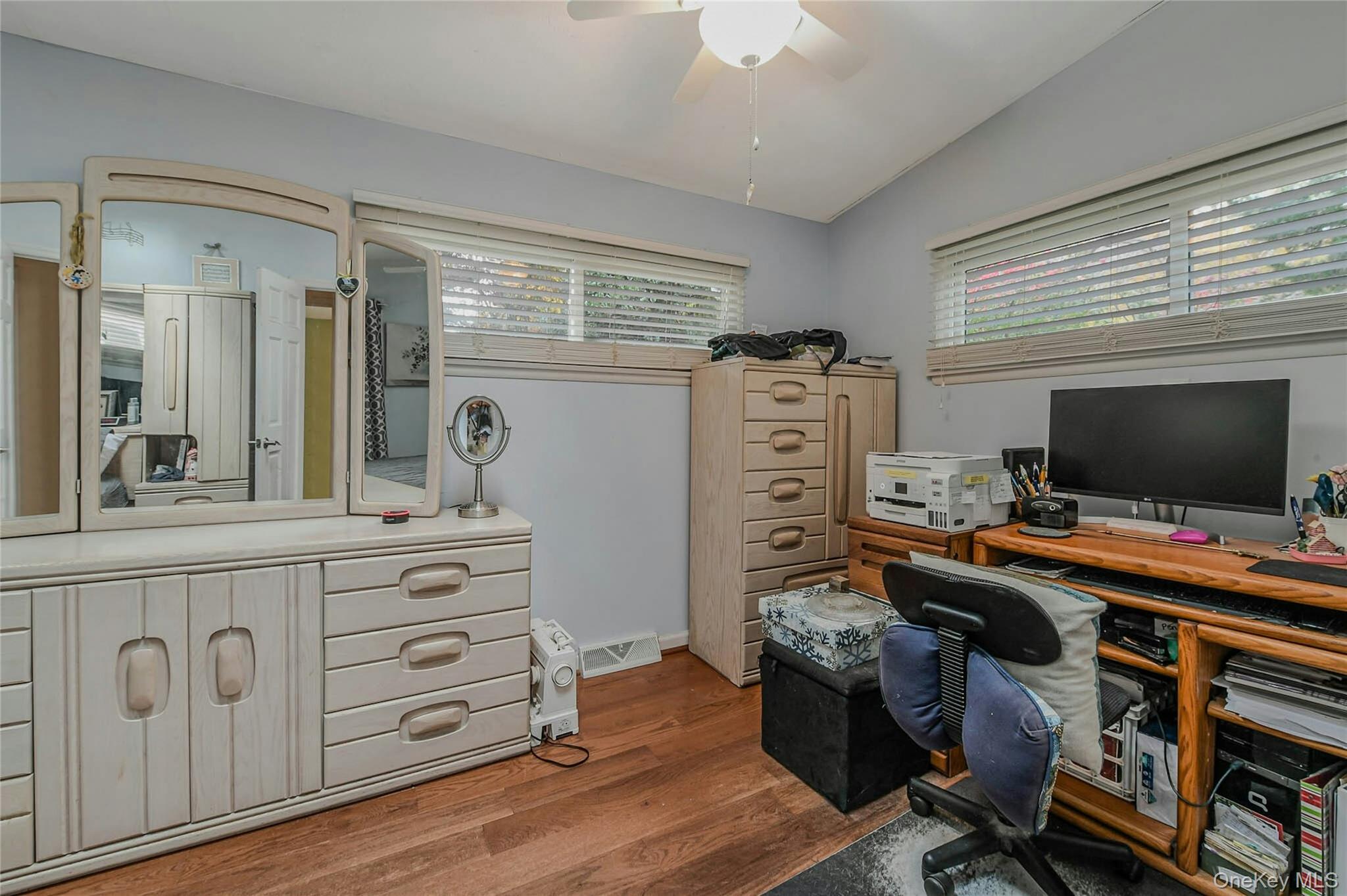 #16 photo, 133 Oak Drive, Baiting Hollow , NY 11933