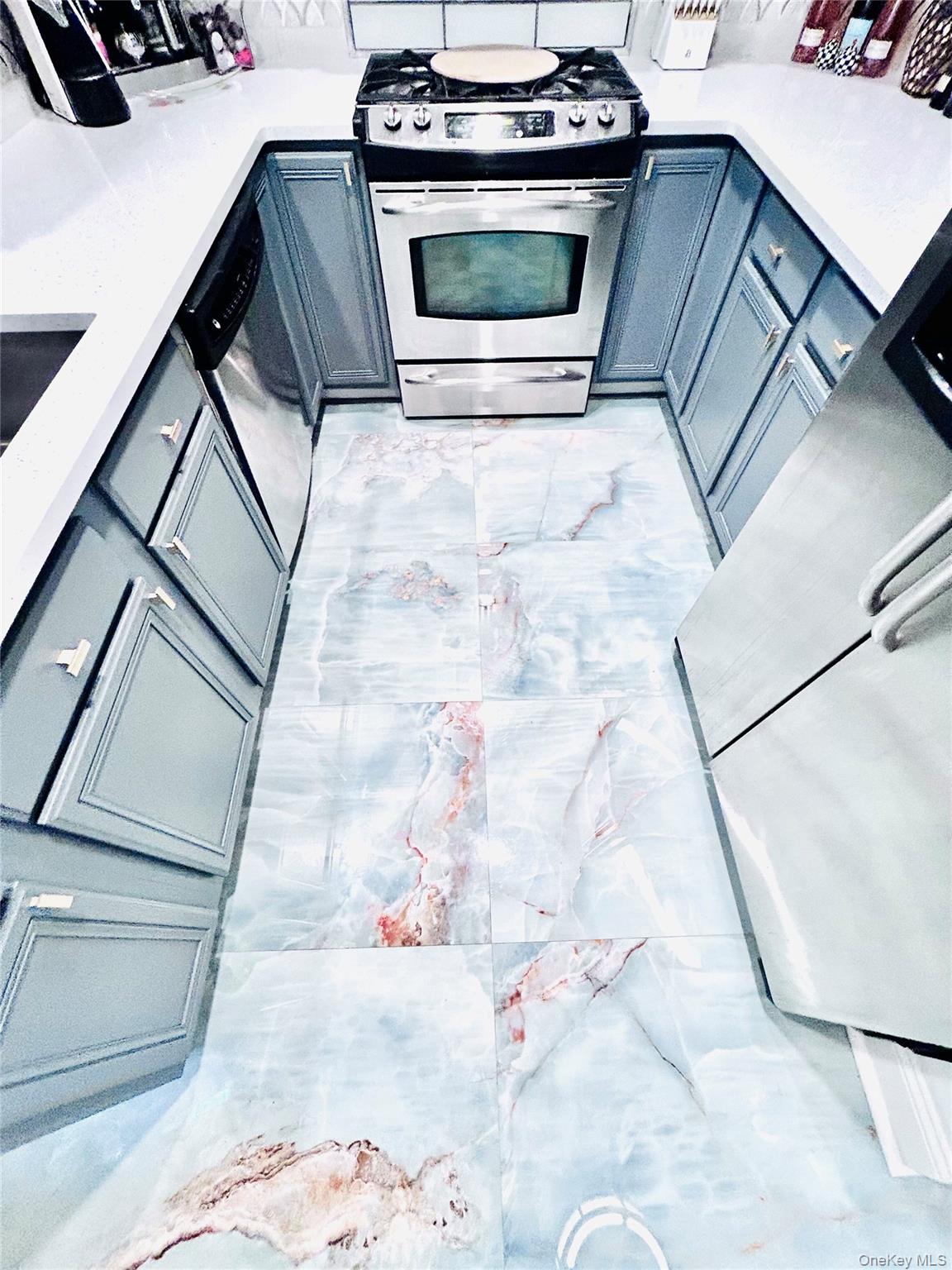 #18 photo, 58 Rialto Way, Patchogue , NY 11772