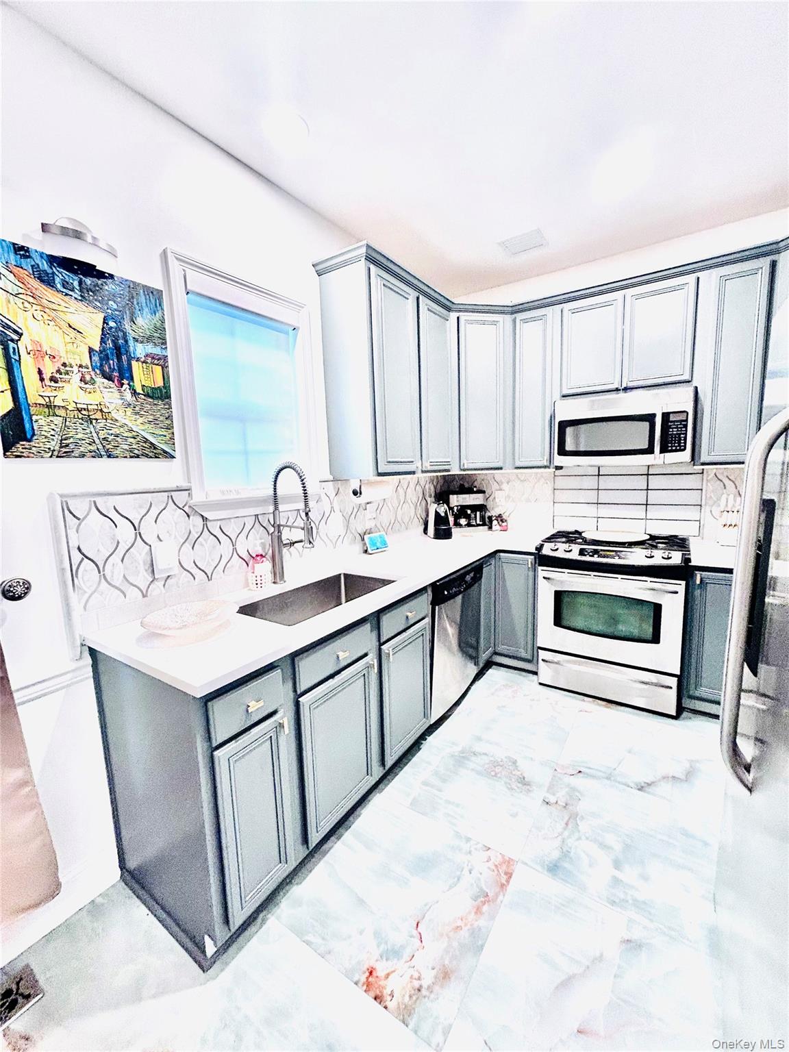 #19 photo, 58 Rialto Way, Patchogue , NY 11772