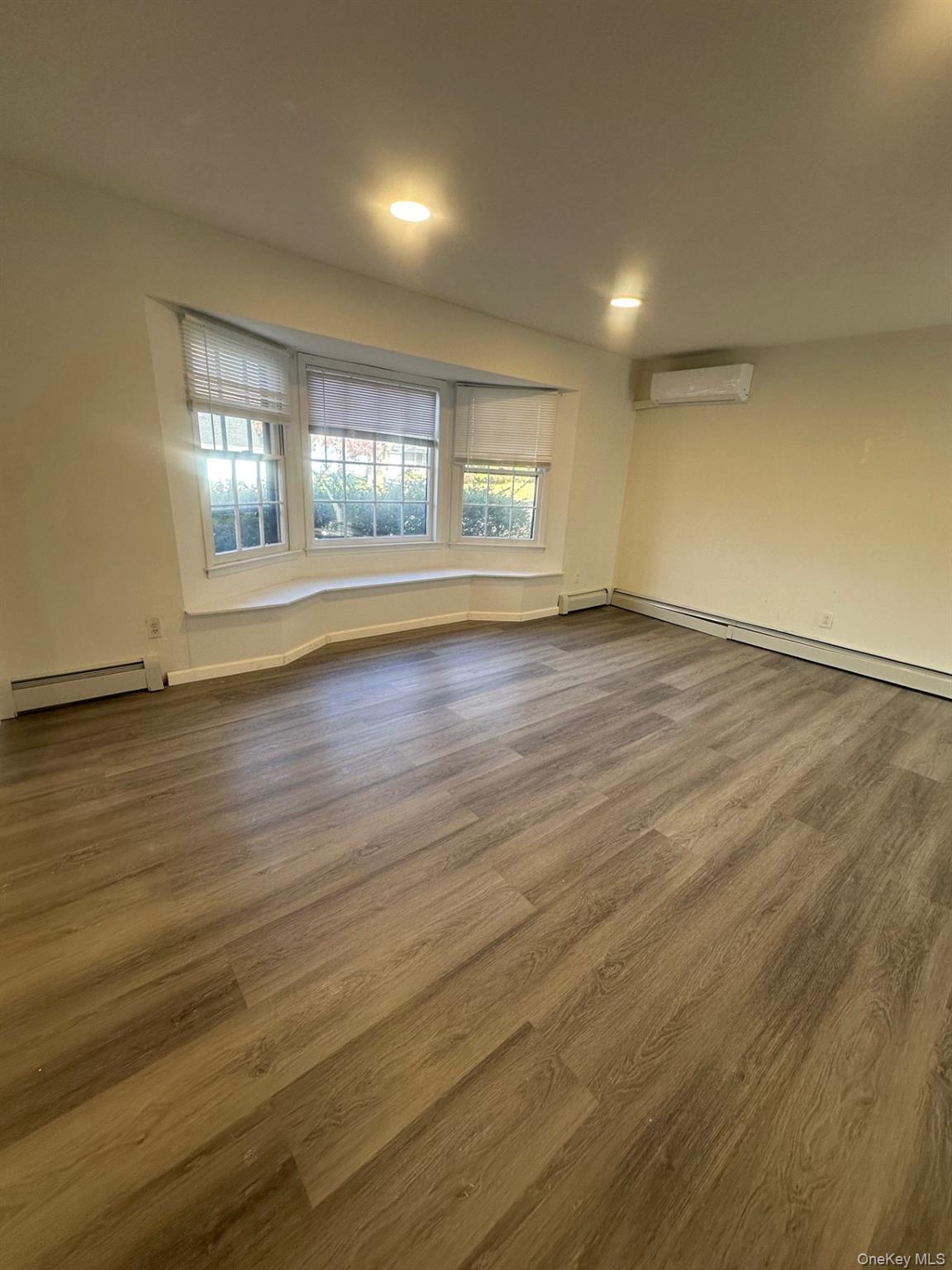 #6 photo, 54 King Street, Port Jefferson Station , NY 11776