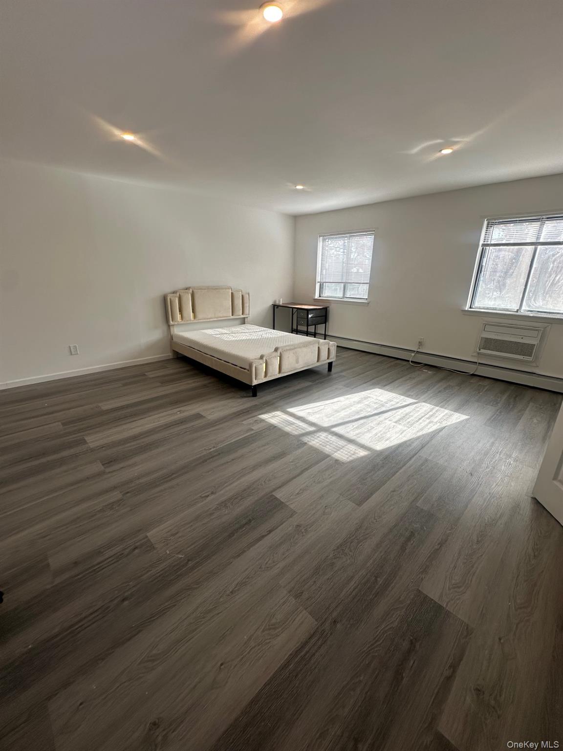 #9 photo, 54 King Street, Port Jefferson Station , NY 11776