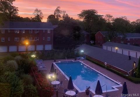 #10 photo, 415 W Main Street, Huntington , NY 11743