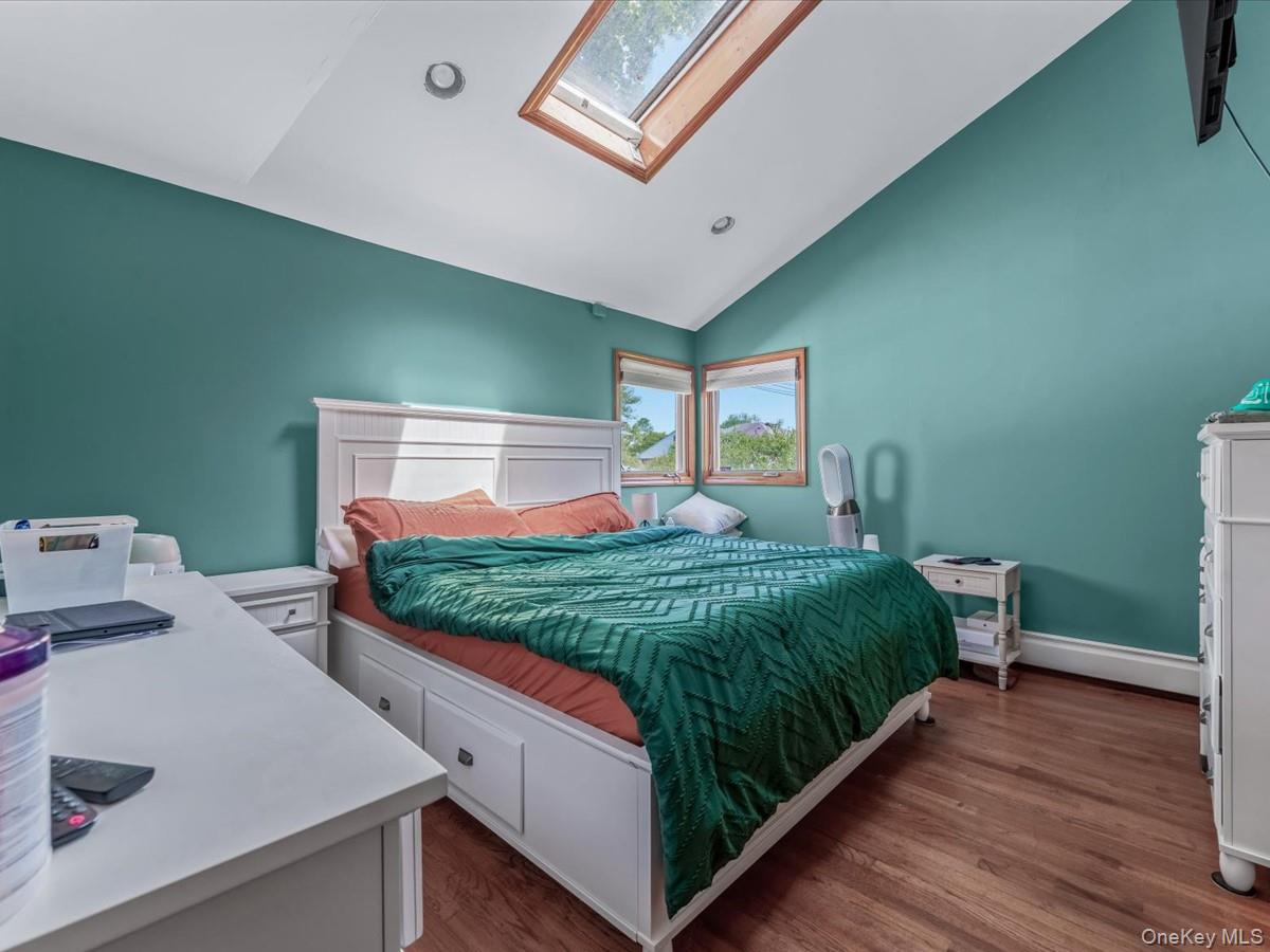 #9 photo, 4 Whitebirch Lane, Commack , NY 11725