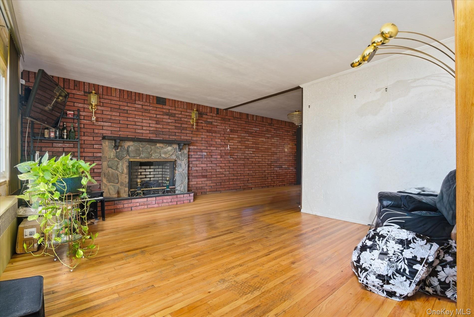 #6 photo, 519 Chester Street, Uniondale , NY 11553