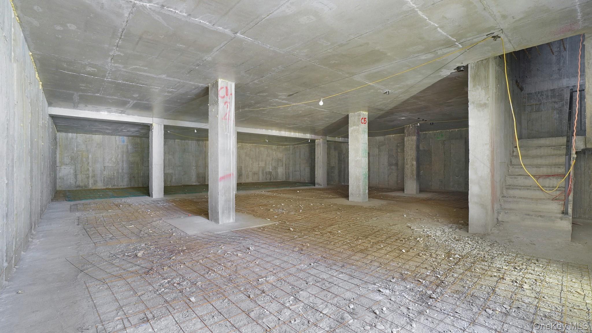 #16 photo, 172-30 93 rd Avenue, Jamaica , NY 11433