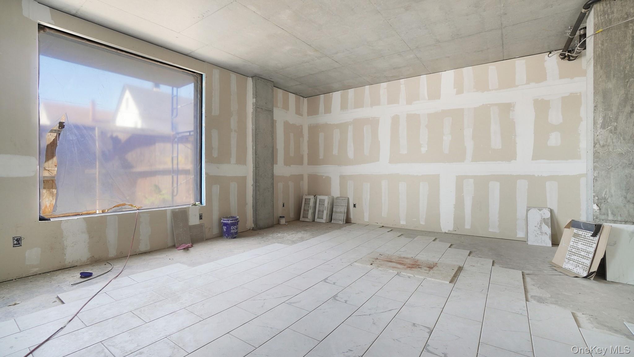 #7 photo, 172-30 93 rd Avenue, Jamaica , NY 11433