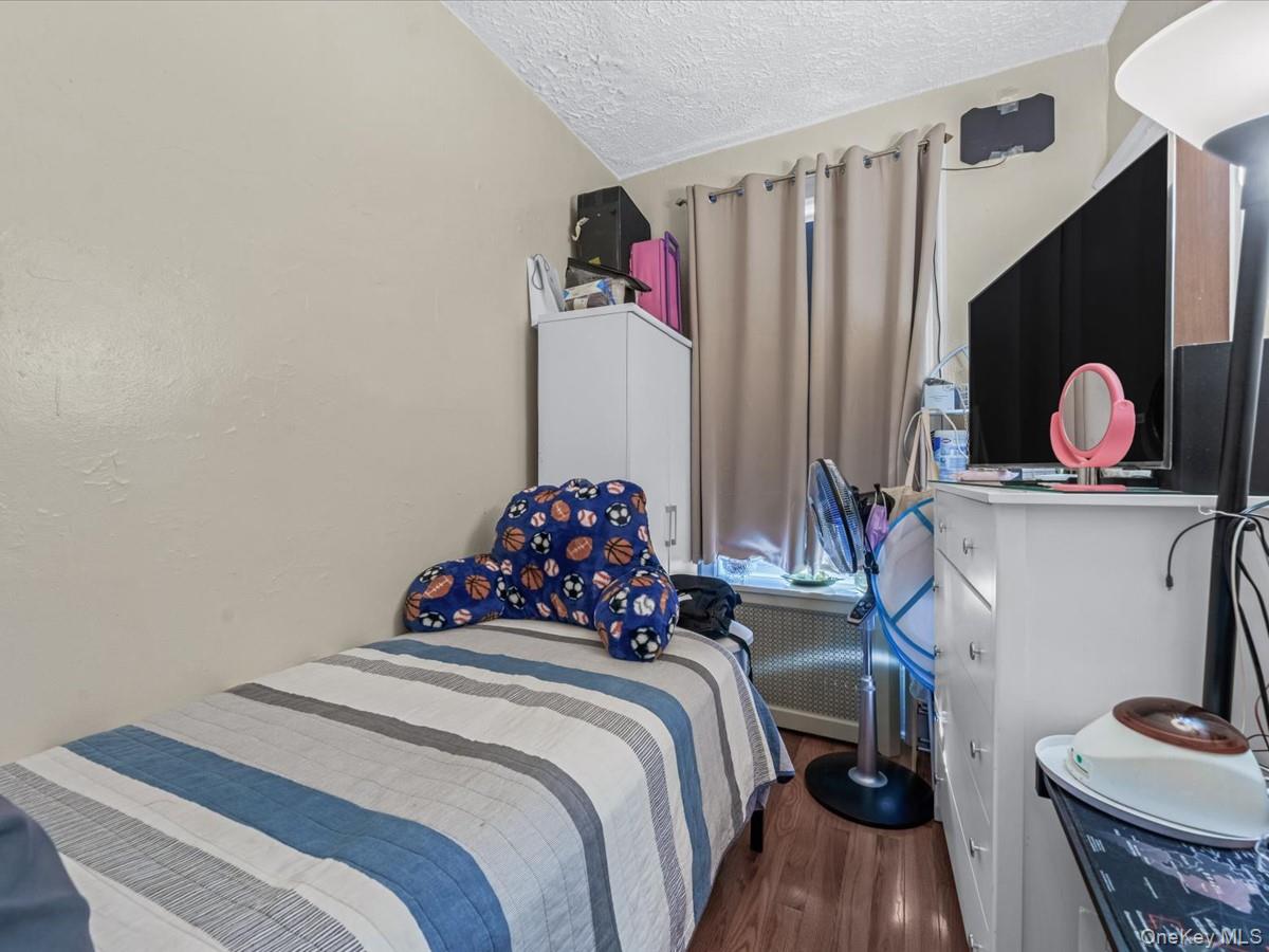 #18 photo, 225 Hale Avenue, Brooklyn , NY 11208