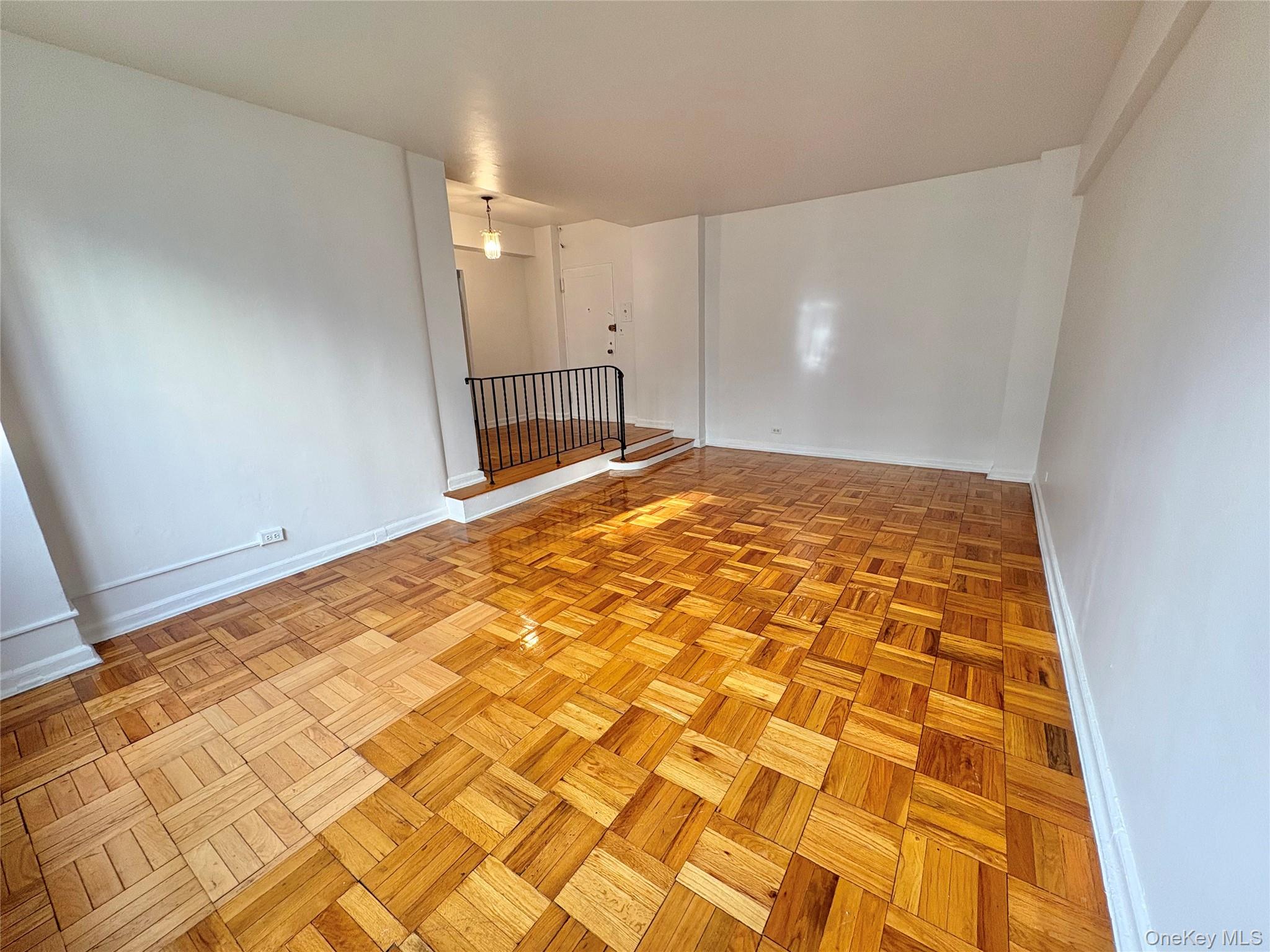 #3 photo, 98-41 64th Road, Rego Park , NY 11374