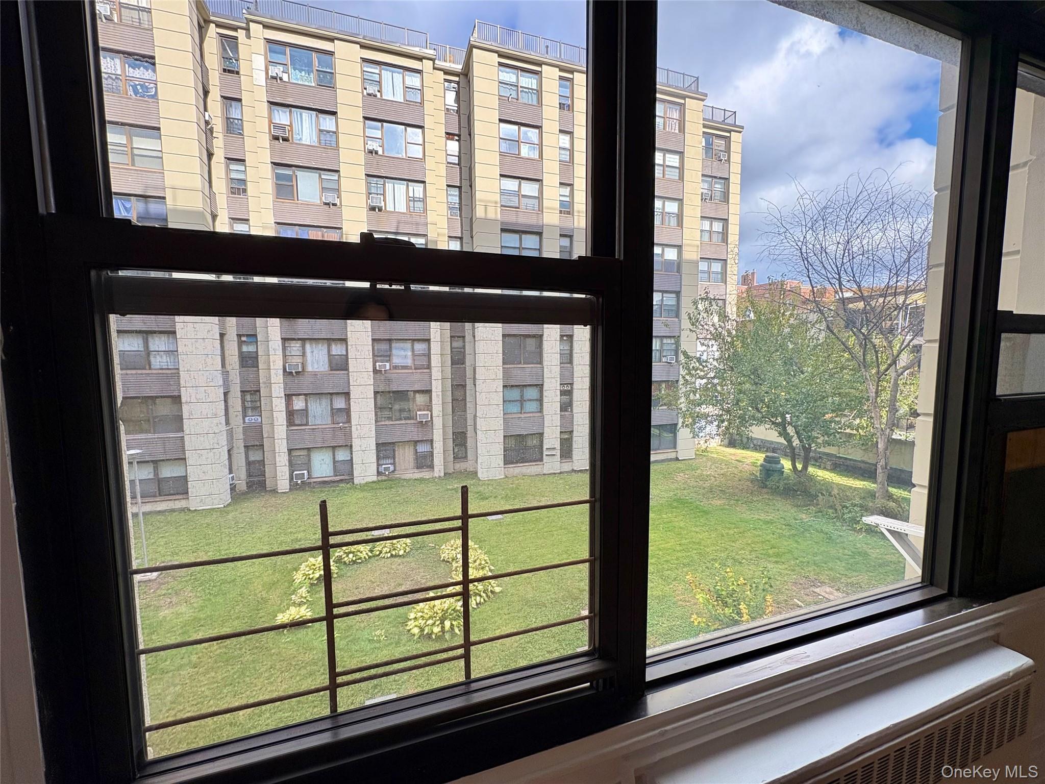 #4 photo, 98-41 64th Road, Rego Park , NY 11374