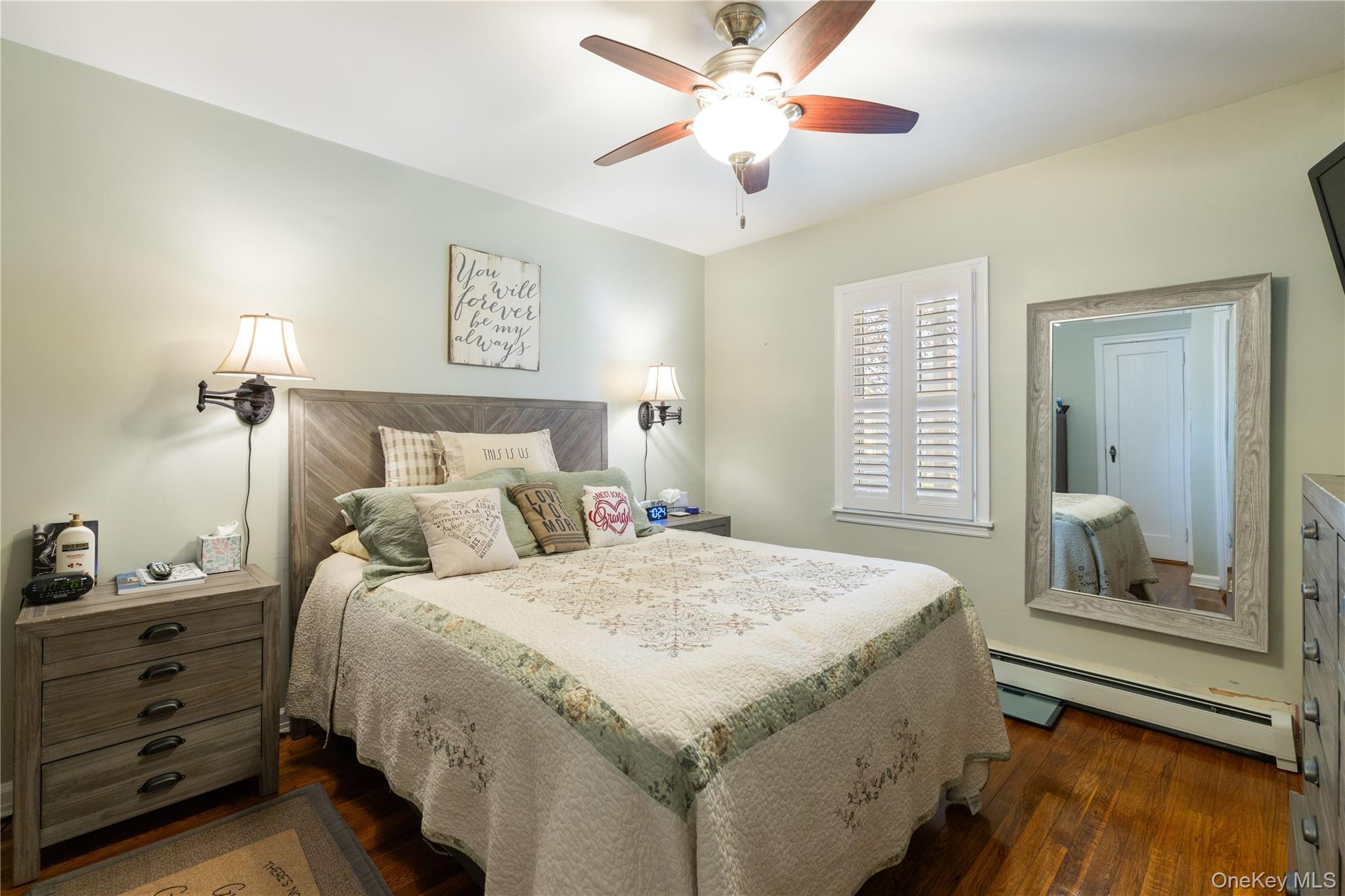 #10 photo, 959 N 5th Street, New Hyde Park , NY 11040