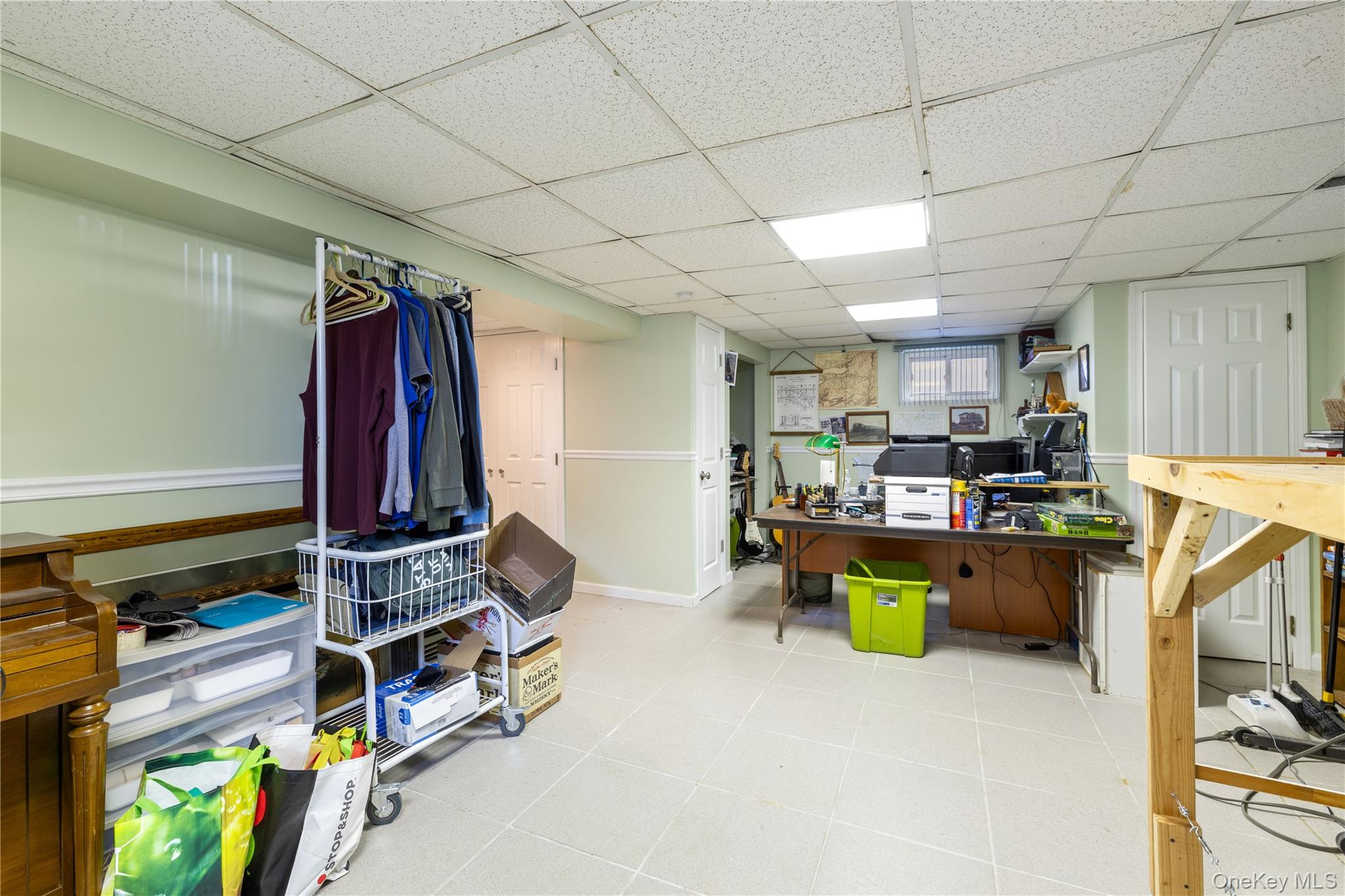 #20 photo, 959 N 5th Street, New Hyde Park , NY 11040