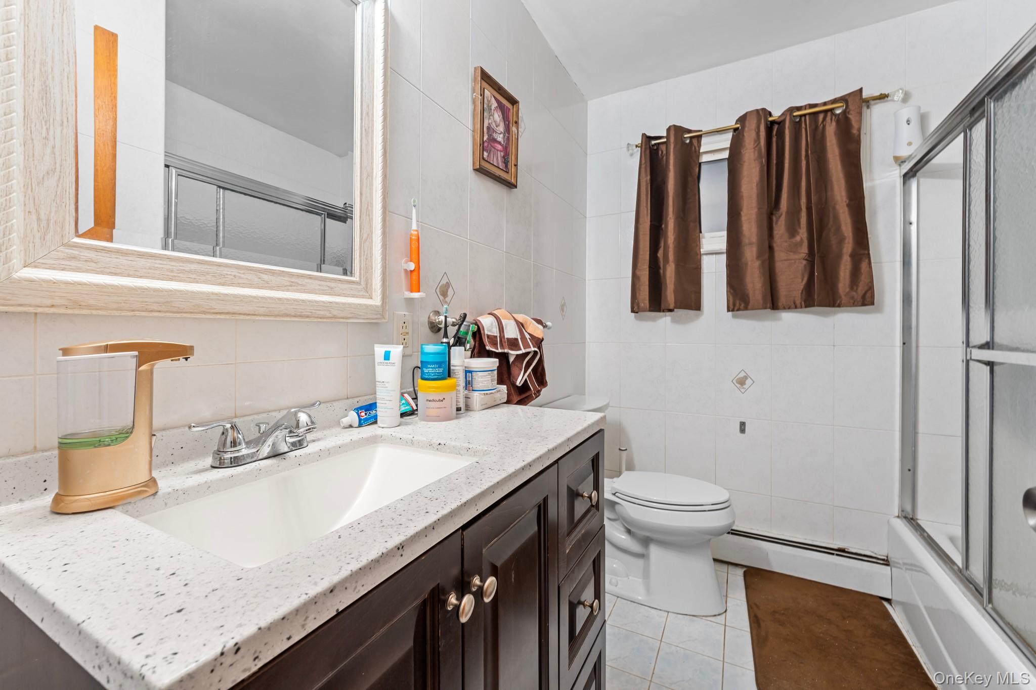 #17 photo, 97 Arlington Avenue, Valley Stream , NY 11580