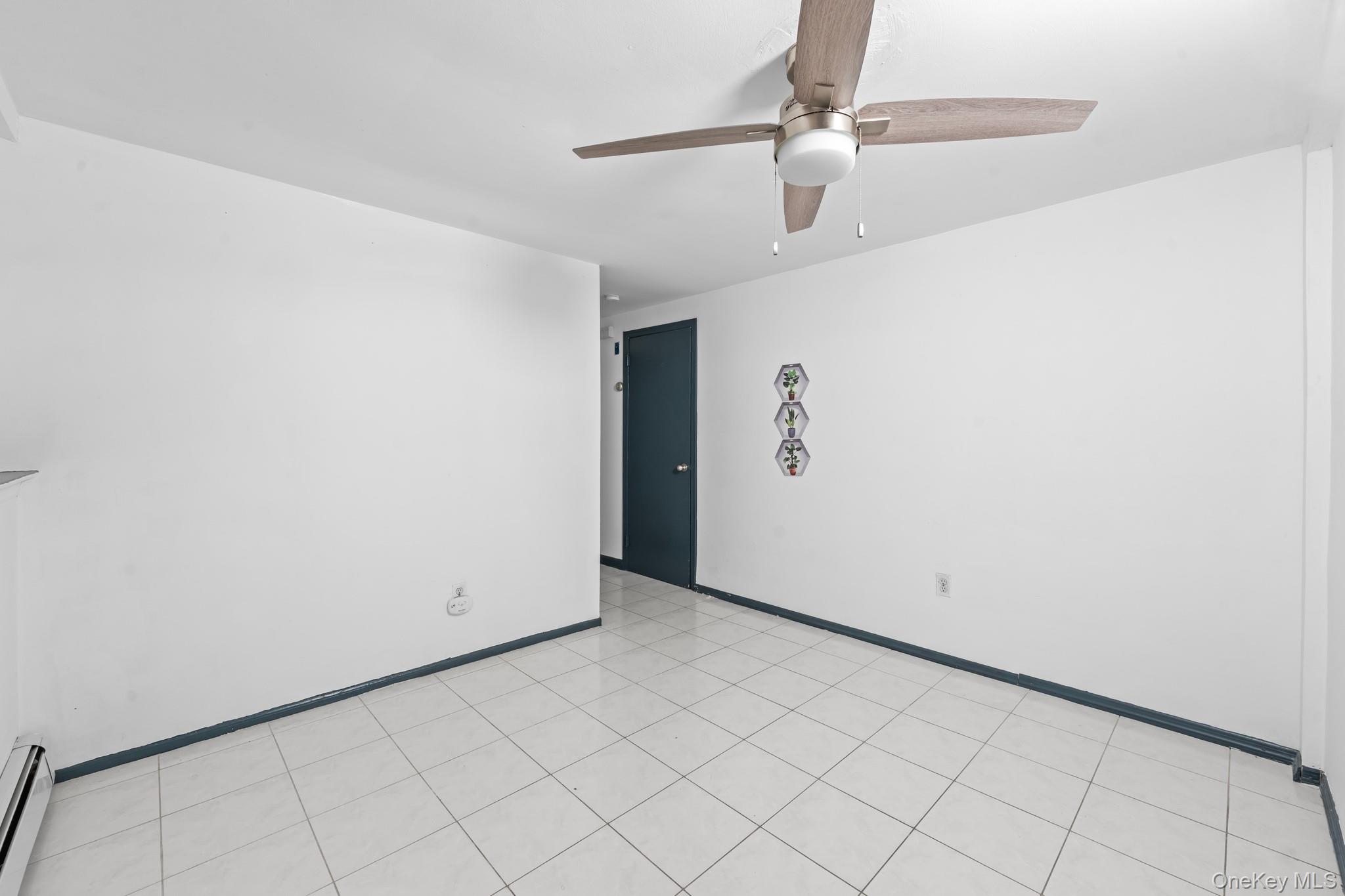 #20 photo, 97 Arlington Avenue, Valley Stream , NY 11580