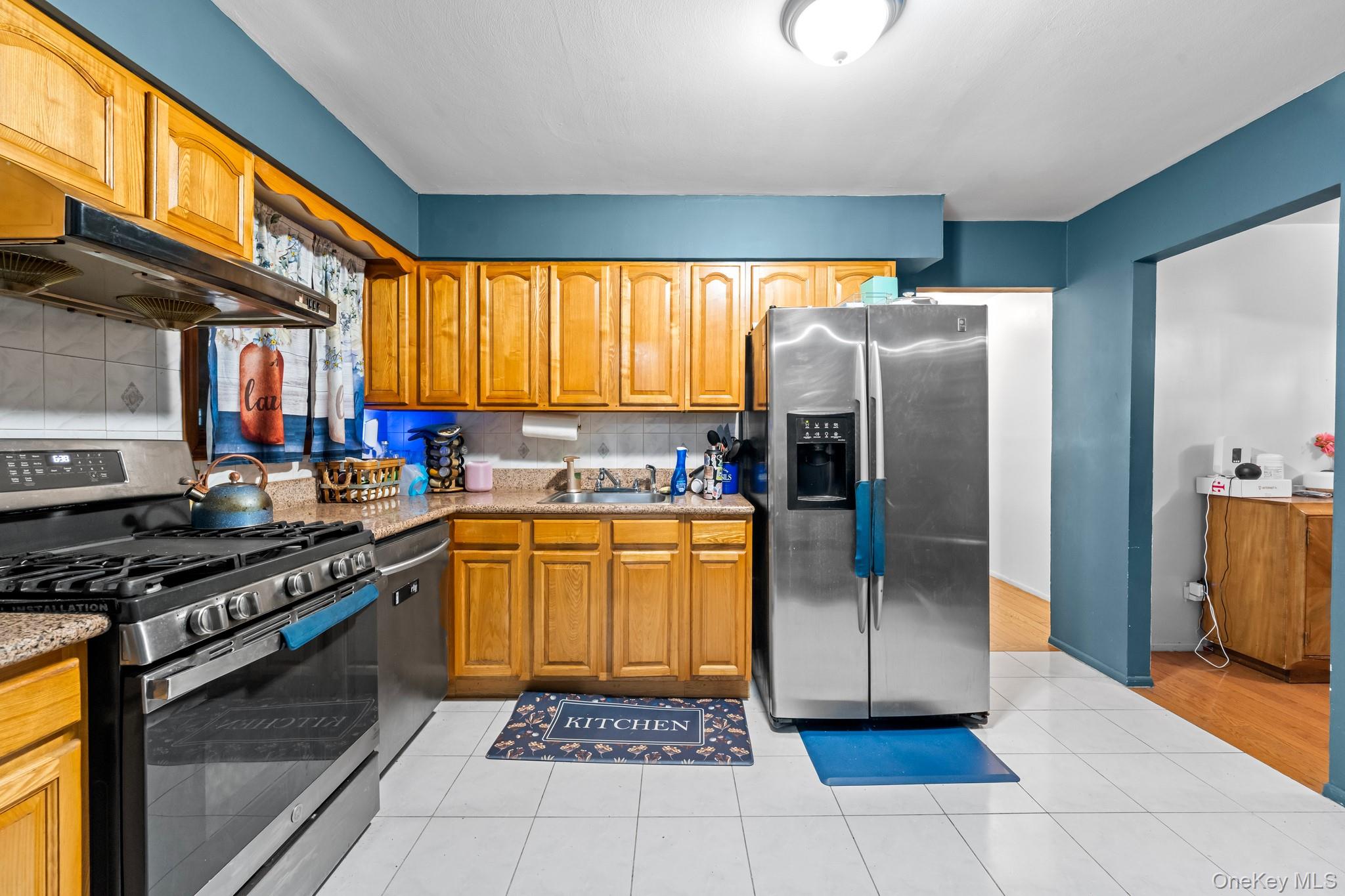 #9 photo, 97 Arlington Avenue, Valley Stream , NY 11580