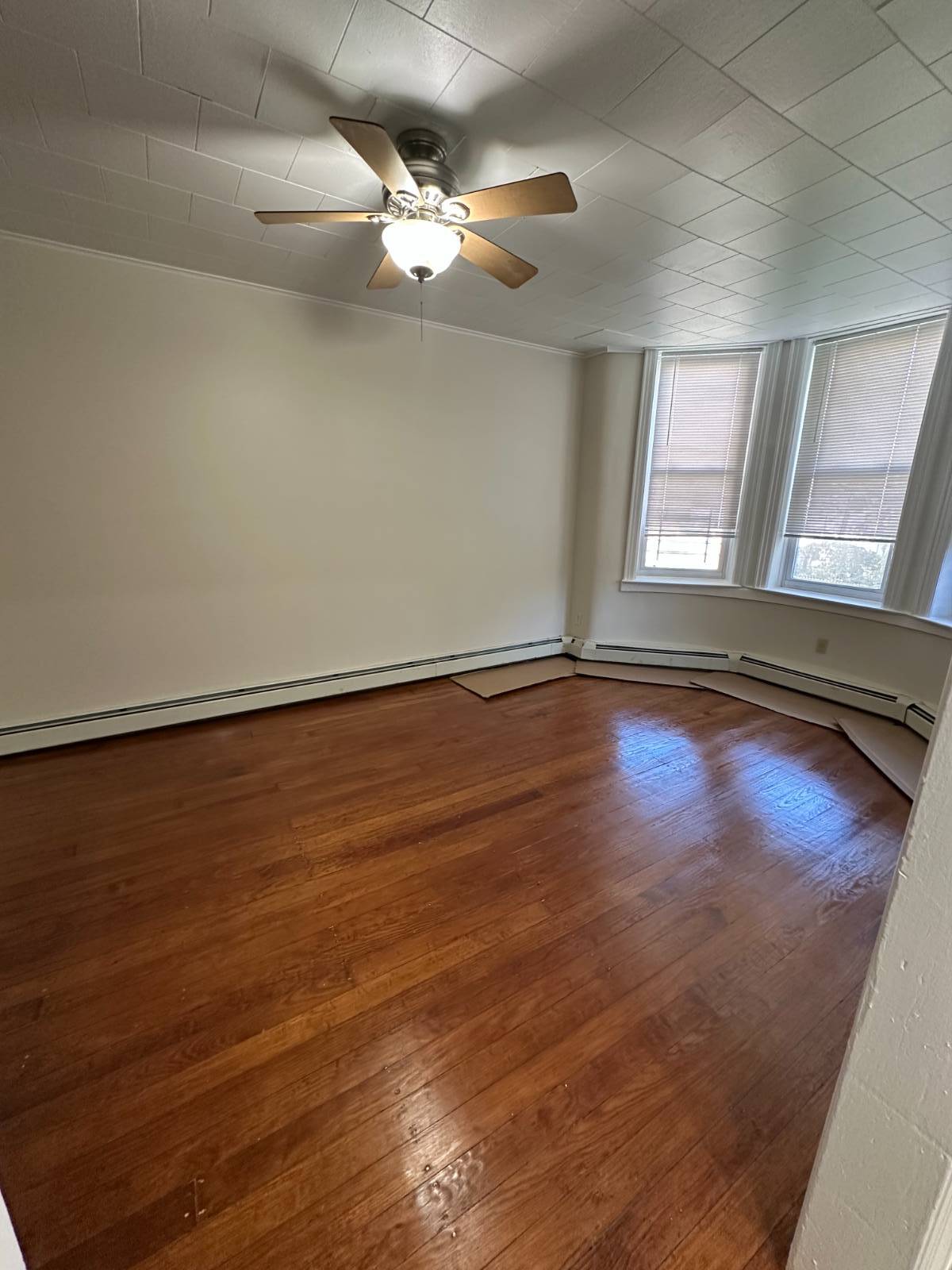 #3 photo, 6613 60th Lane , #2, Ridgewood , NY 11385