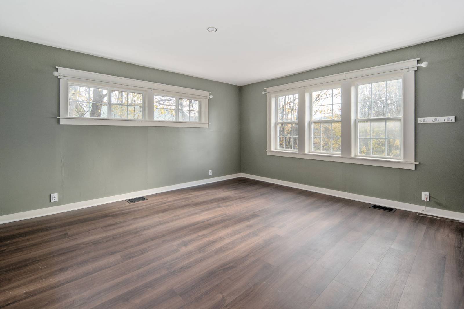 #13 photo, 17 Walnut Street, Cooperstown , NY 13326