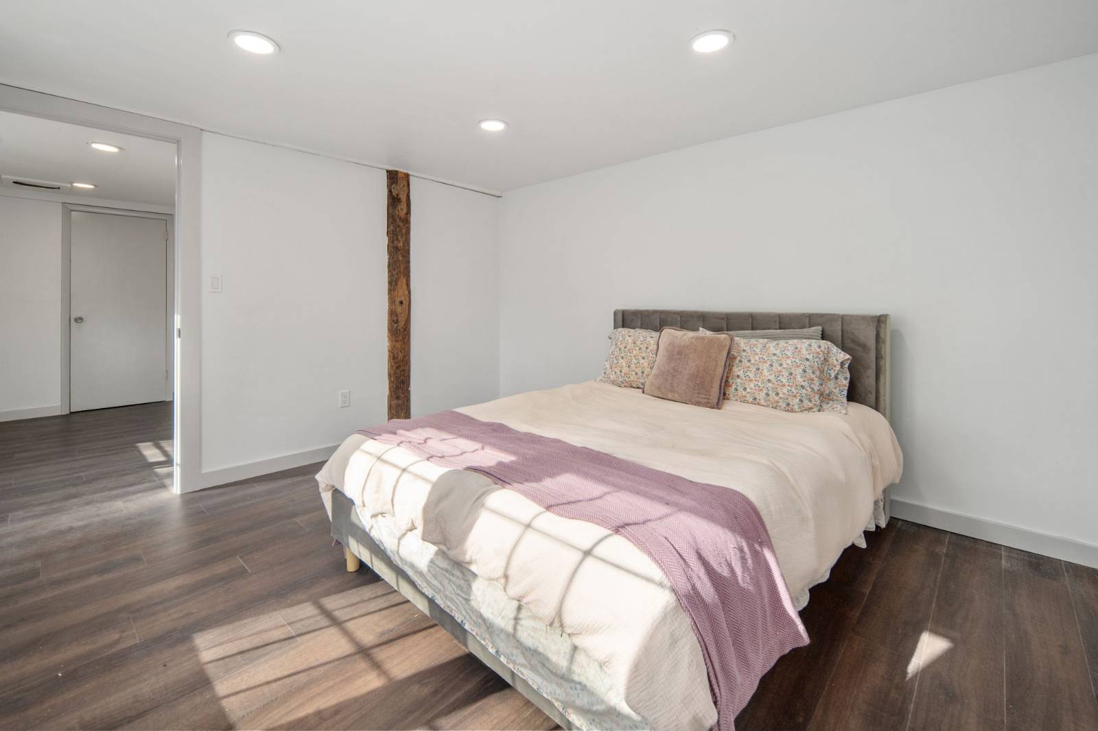 #24 photo, 17 Walnut Street, Cooperstown , NY 13326