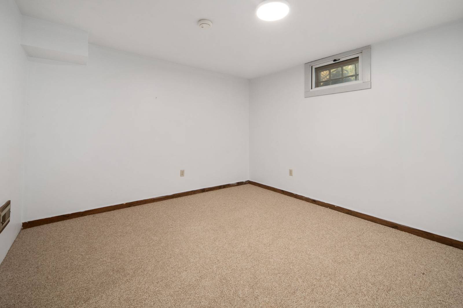 #27 photo, 17 Walnut Street, Cooperstown , NY 13326