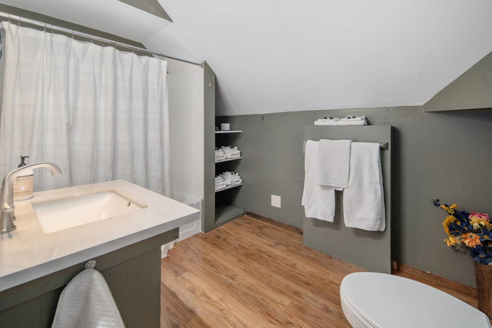 #49 photo, 17 Walnut Street, Cooperstown , NY 13326