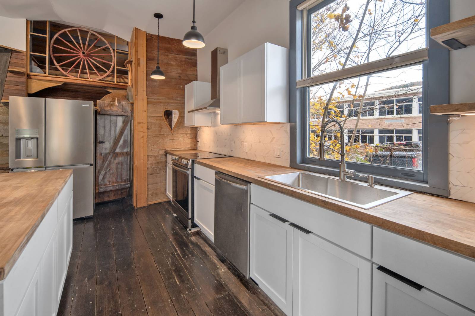 #8 photo, 17 Walnut Street, Cooperstown , NY 13326