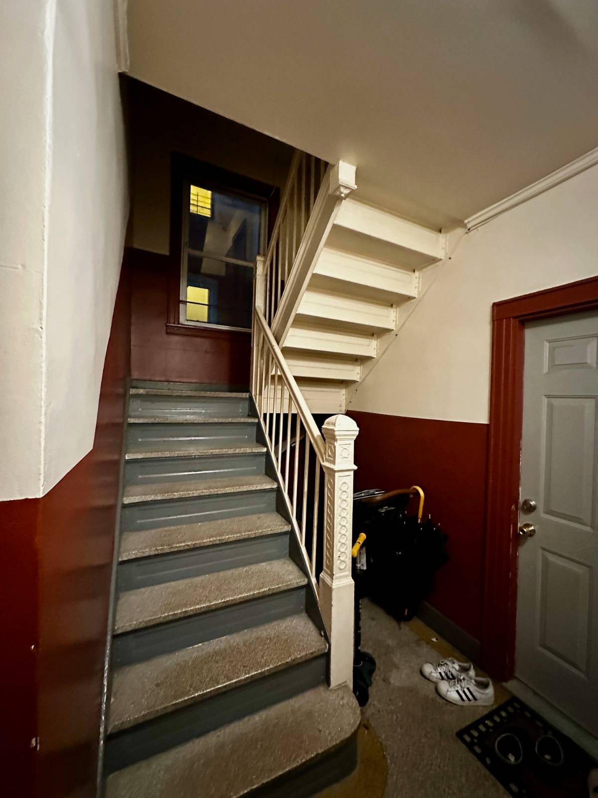 #8 photo, 4538 40th St, Sunnyside , NY 11104