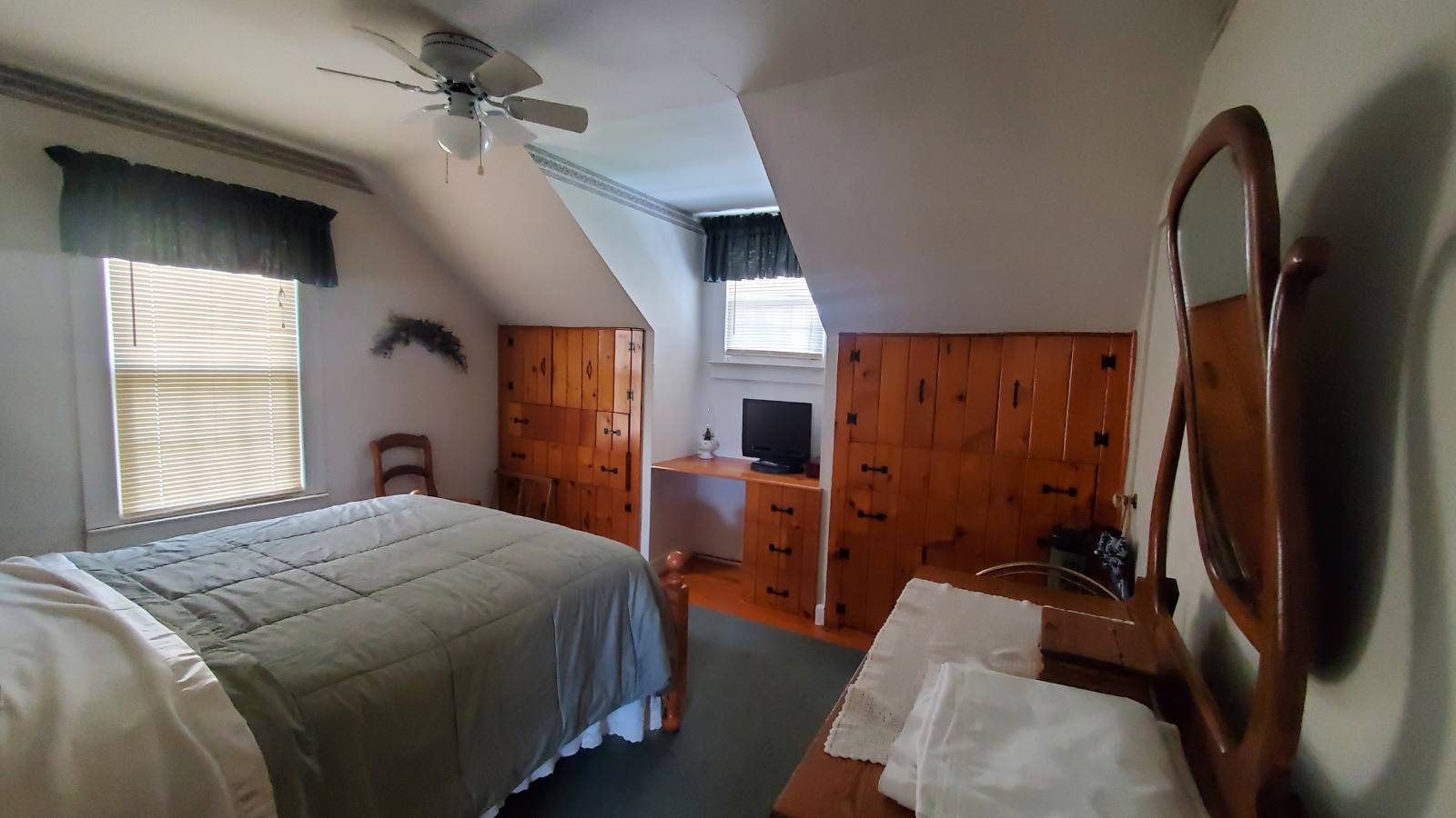 #17 photo, 976 Pauline Ave, Pine City , NY 14871