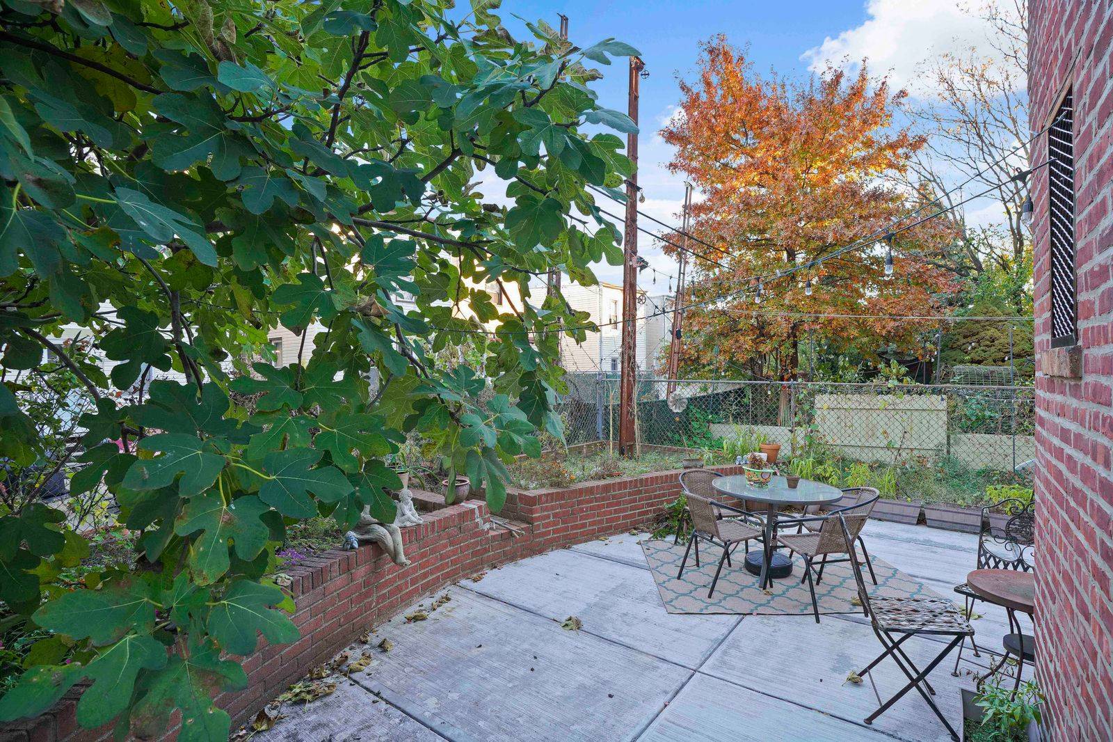 #22 photo, 1920 Palmetto St, Ridgewood , NY 11385