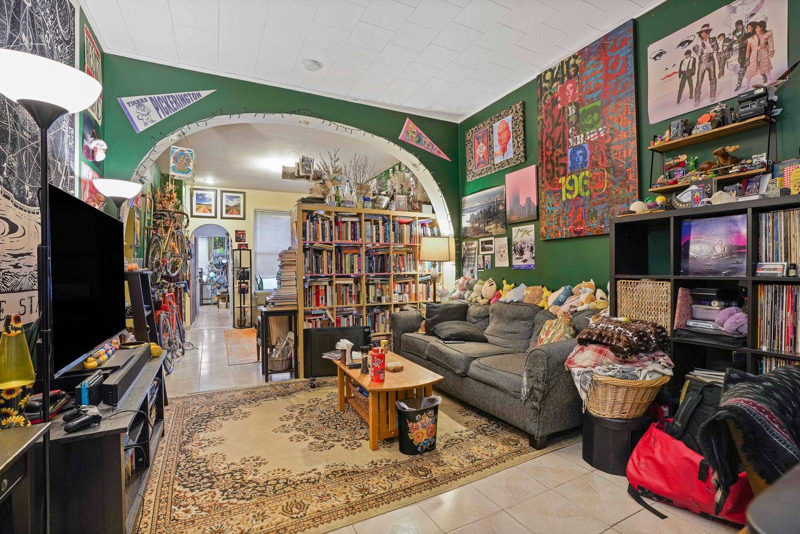 #8 photo, 1920 Palmetto St, Ridgewood , NY 11385