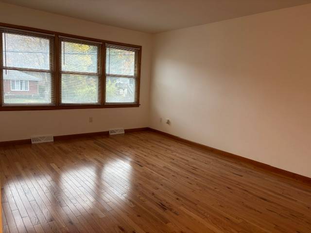 #6 photo, 80 Wertman Lane, #2, Colonie , NY 12211