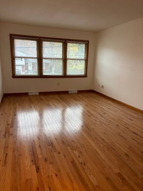 #7 photo, 80 Wertman Lane, #2, Colonie , NY 12211