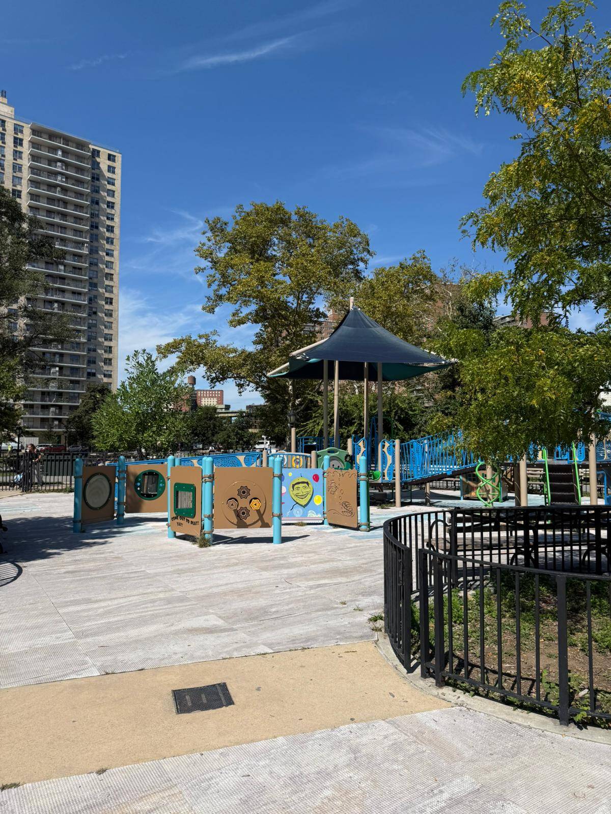 #45 photo, 601 Surf Ave, Coney Island , NY 11224