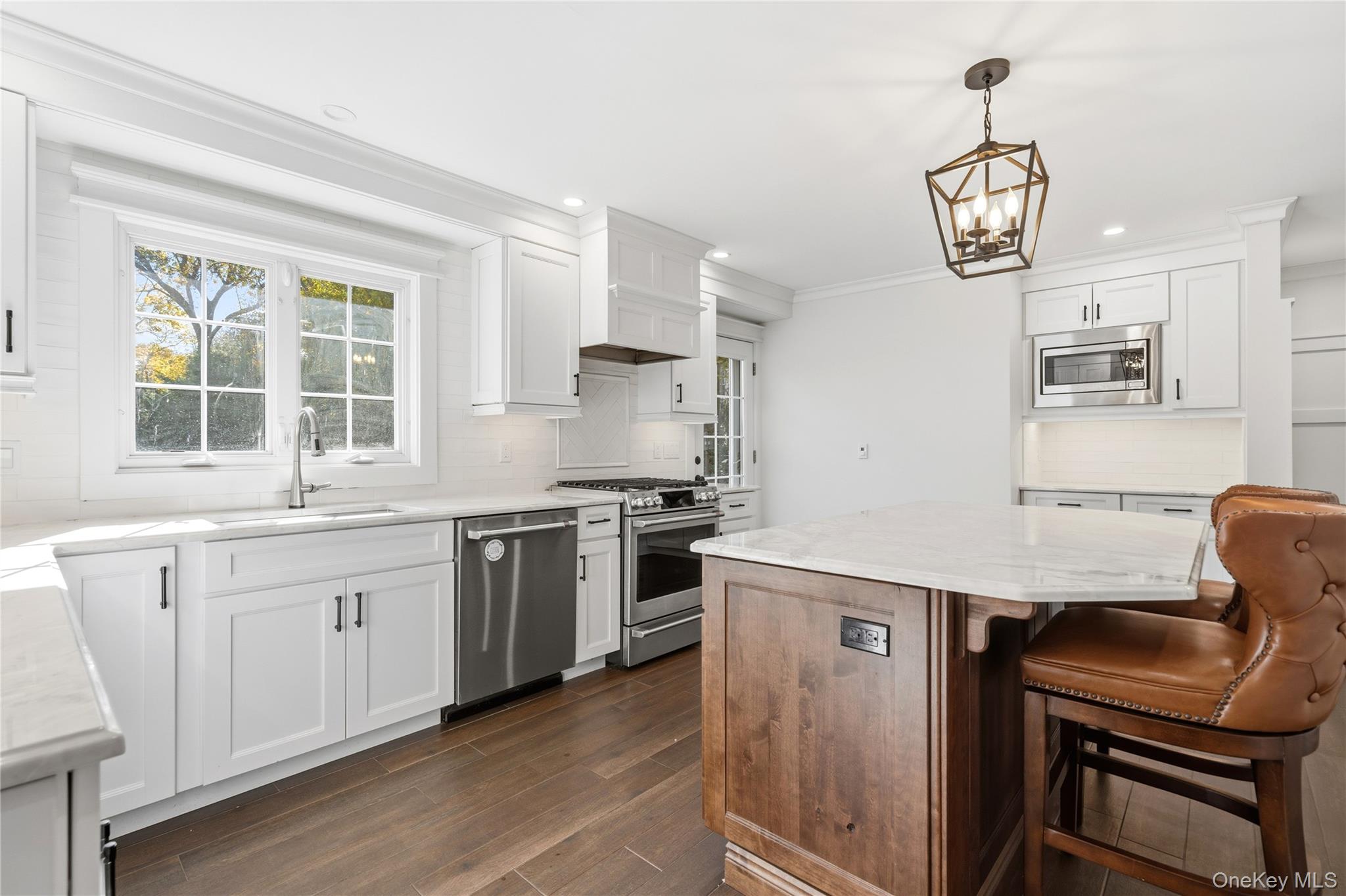 #13 photo, 12 Mallard Cove, Centerport , NY 11721