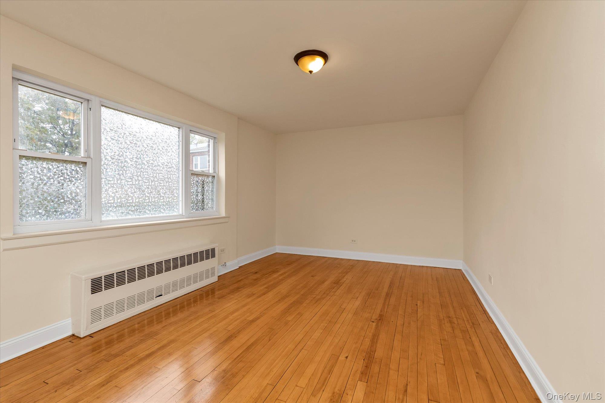 #3 photo, 20-21 Parsons Boulevard, Whitestone , NY 11357