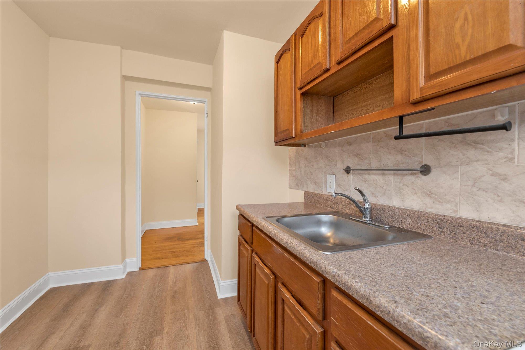 #6 photo, 20-21 Parsons Boulevard, Whitestone , NY 11357