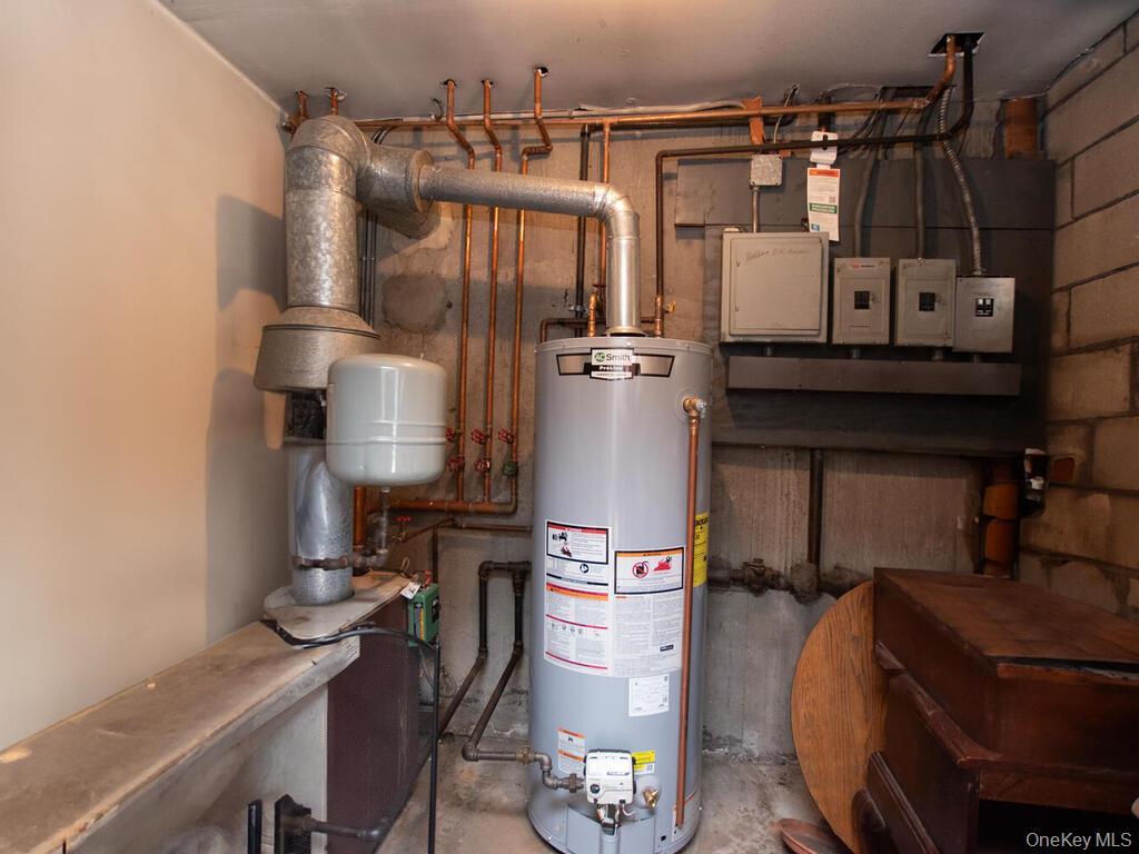 #12 photo, 3312 Edson Avenue, Bronx , NY 10469