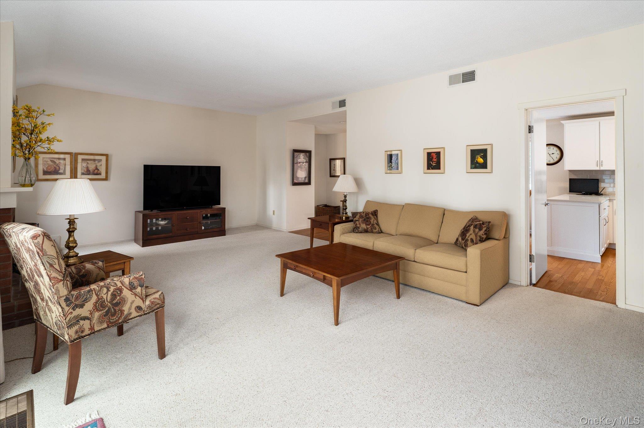 #11 photo, 262 Heritage Hills, Somers , NY 10589