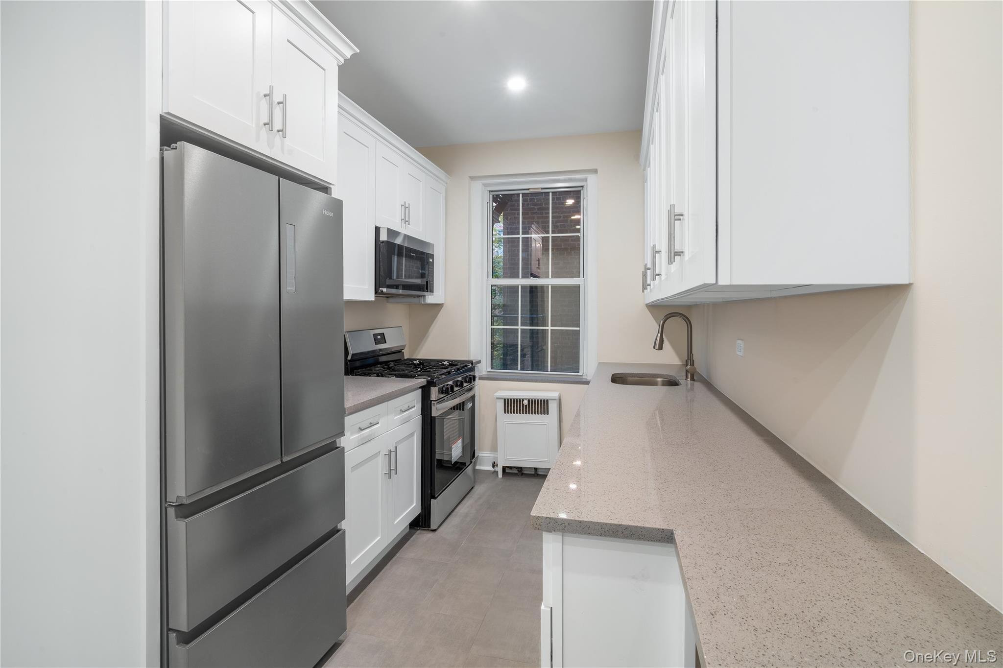 #12 photo, 11007 73rd Road, Forest Hills , NY 11375