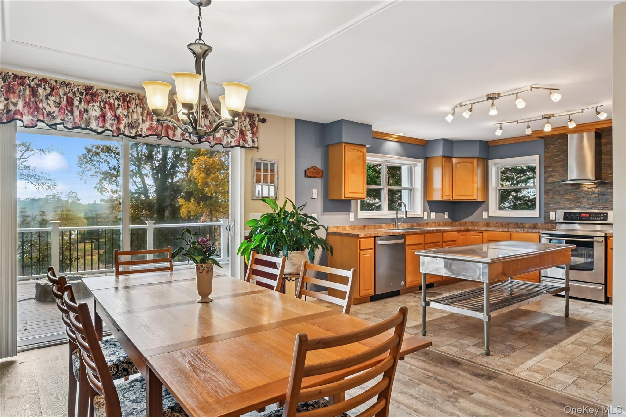 #11 photo, 2775 W Creek Avenue, Cutchogue , NY 11935