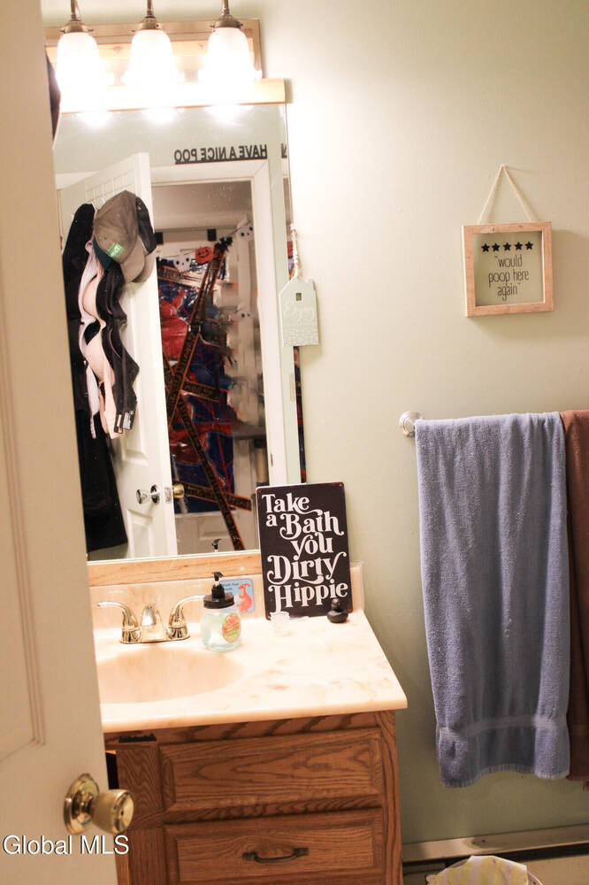 #35 photo, 112 Oak Street, Corinth , NY 12822