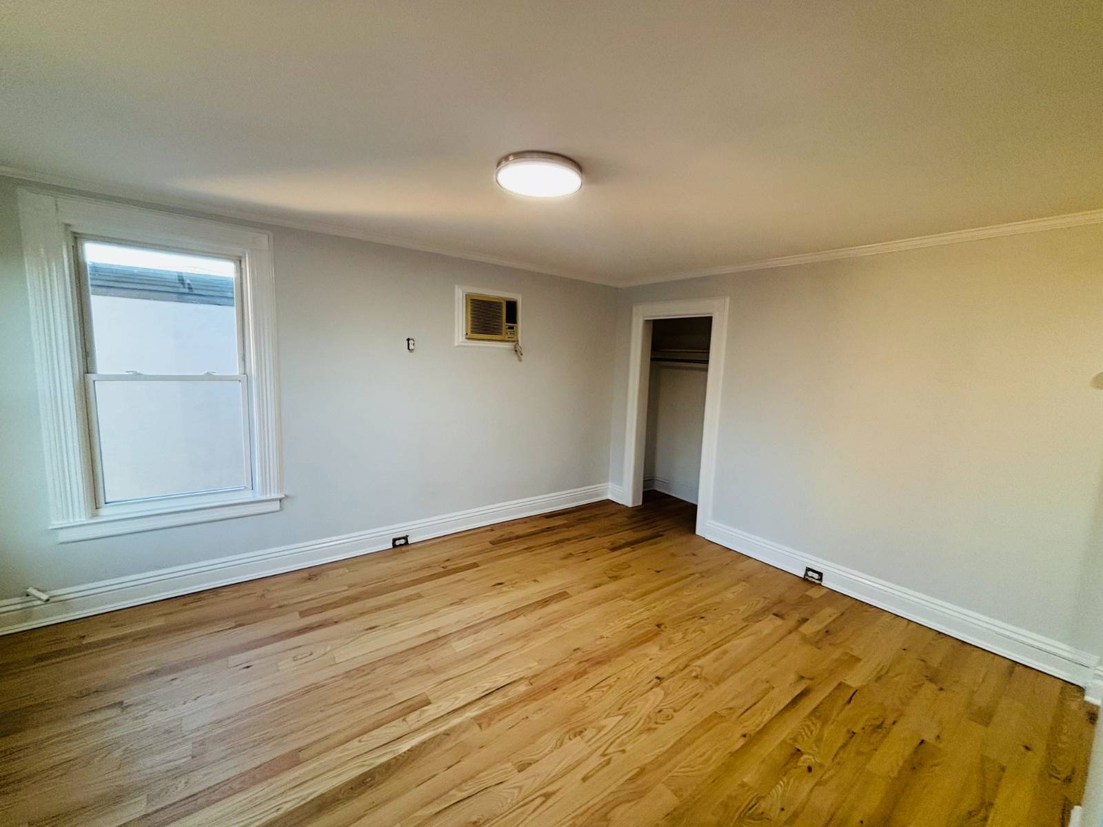 #2 photo, Glen Head Rd, Glen Head , NY 11545