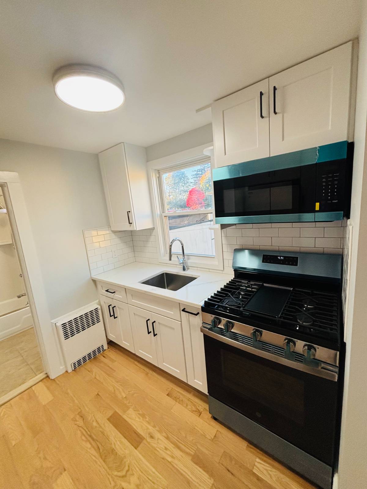 #5 photo, Glen Head Rd, Glen Head , NY 11545