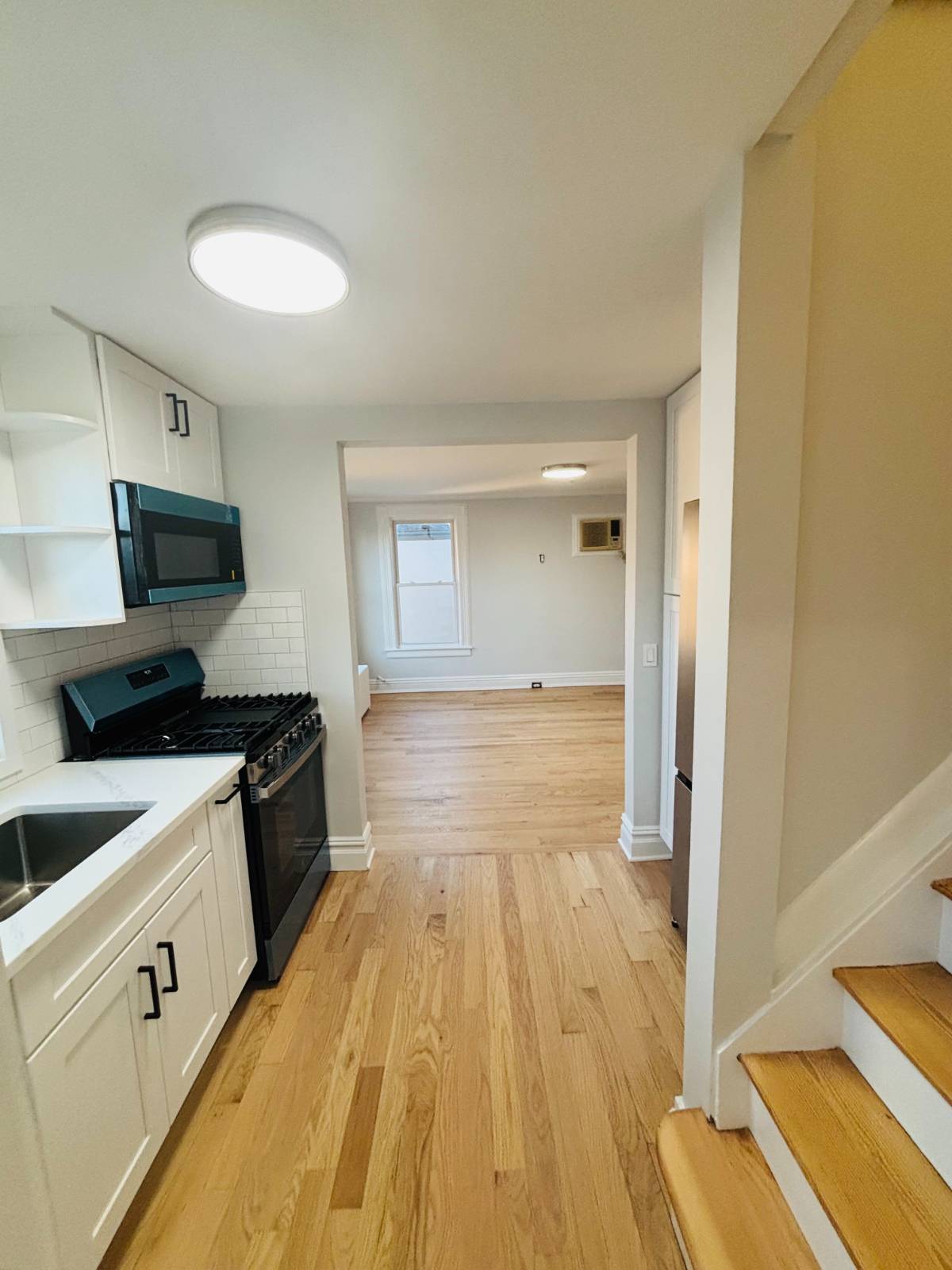 #6 photo, Glen Head Rd, Glen Head , NY 11545