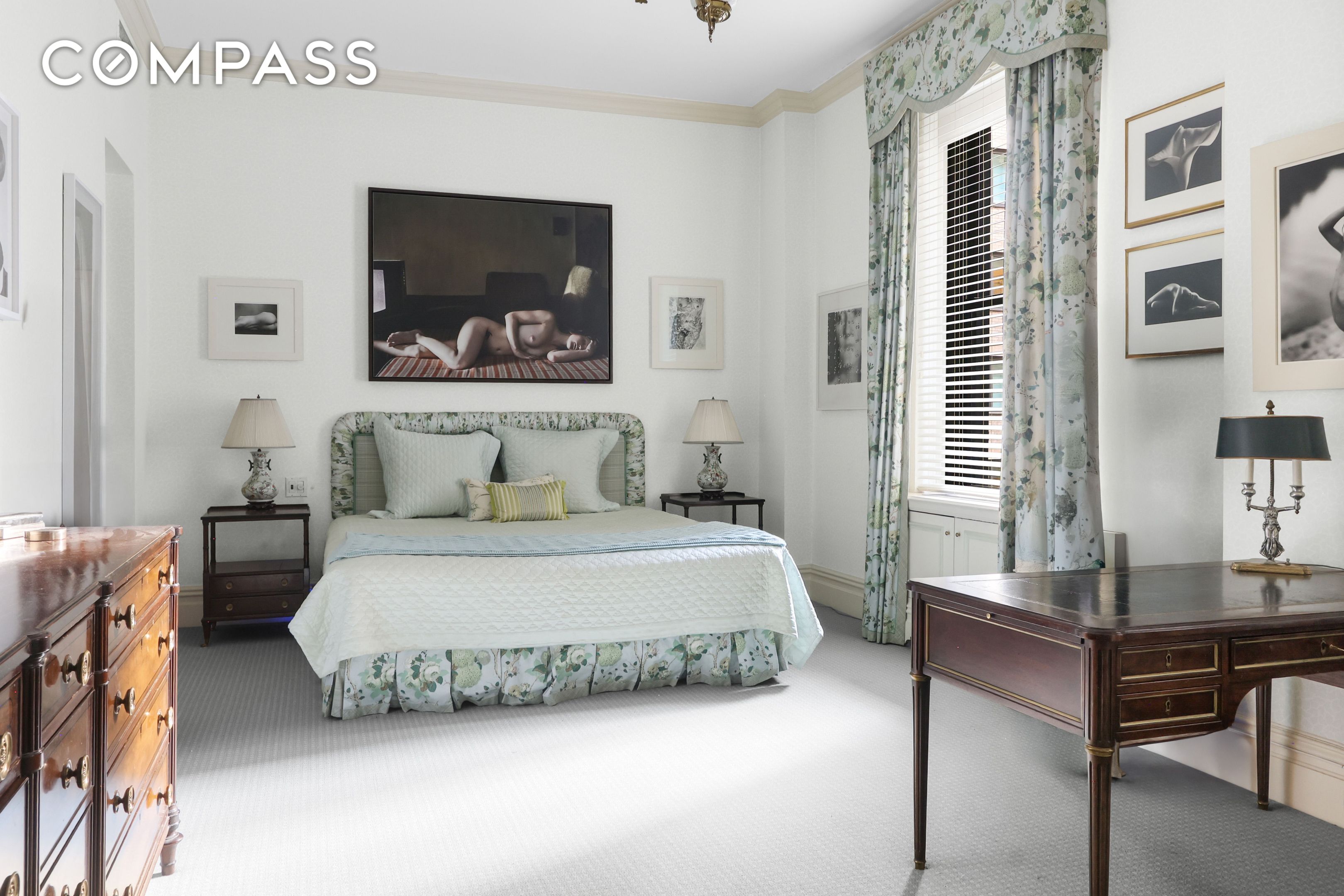 #14 photo, 550 Park Avenue, Lenox Hill , NY 10065